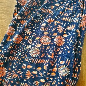 Womans Lularoe Leggings